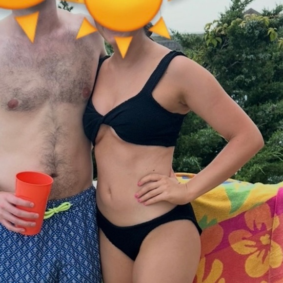 Hunza G Juno Bikini - Picture 2 of 4